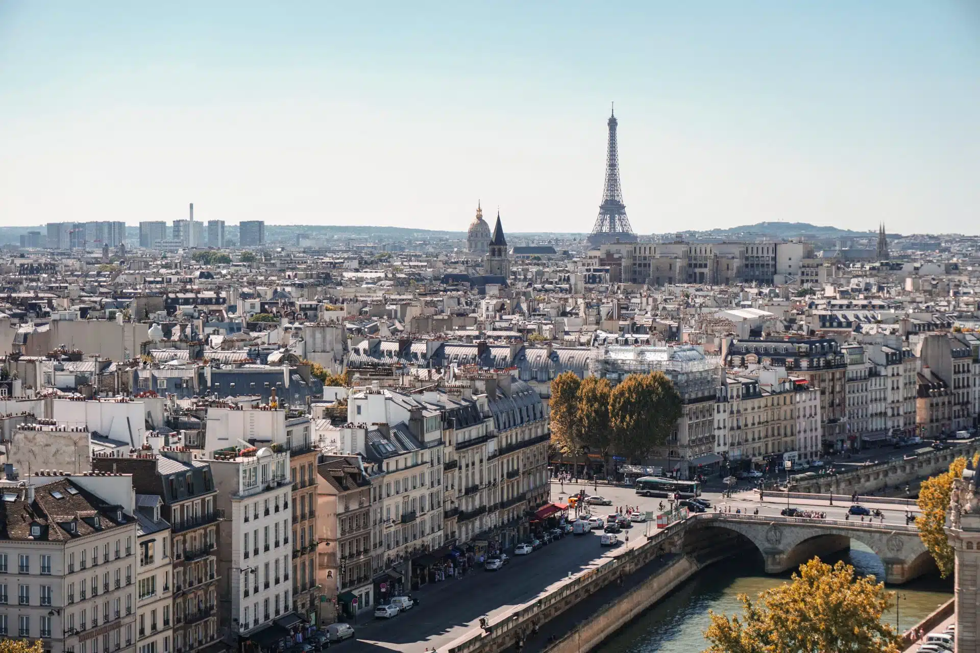 Travailler à Paris